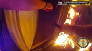 Fire Accident, Officer Rogers, Hero Story: Chattanooga Police Officer Bravely Rescues Family of 3 From Burning Apartment in Tennessee